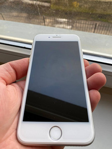 iPhone 8 silver 256 gb 100 %aku (3 foto / 7)
