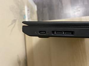 Lenovo Ryzen 5pro/16ddr4/256ssd/Vega 8fx (6 foto / 6)