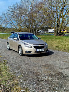 Chevrolet Cruze 88500km 2012 1.6 manual 91kw opel ecotec (9 foto / 14)