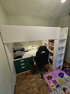 Lastevoodi madratsi ja kapiga. Narivoodi (2 foto / 5)