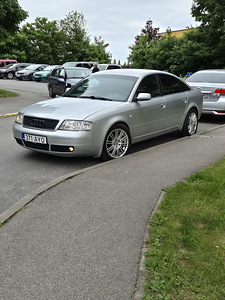 Audi A6 C5 2.4 121 kw t.ü.07.2027 (1 foto / 6)