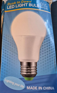 3 шт. лампочка с датчиком сумерек Dusk to Dawn LED 220V/8W, E27 (3 фото из 3)