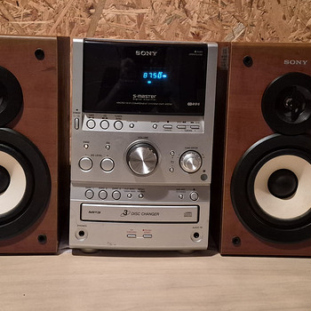 Музыкальный центр Sony CMT-SPZ50 Bass Boost/2x60W