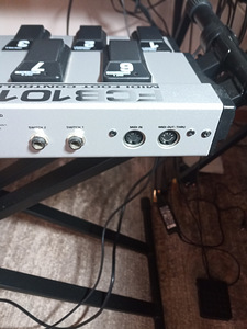 Kontroller Behringer FCB 1010 (3 foto / 5)
