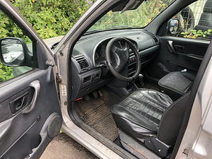 Auto müük Peugeot Partner (3 foto / 6)