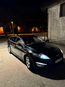 Ford mondeo RS 2.2 (2 foto / 8)