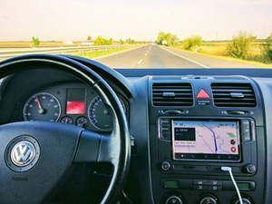 VW/Skoda/Seat OEM Puutetundlik Raadio Apple CarPlay+Android (4 foto / 4)