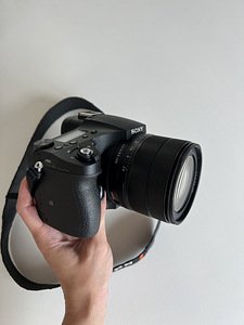 Sony RX10 III kompaktkaamera (6 foto / 6)