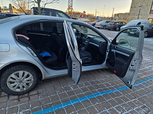 Skoda Octavia 2012 bensin (4 foto / 4)