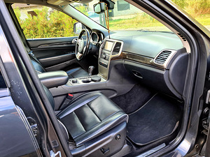 Jeep Grand Cherokee Overland 3.0 177kw (8 foto / 10)