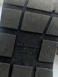 Balenciaga tossud (5 foto / 5)