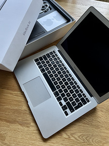 MacBook Air 13 дюймов, начало 2015 г., 128 ГБ