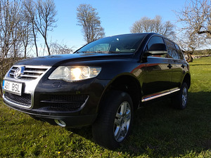 M: Volkswagen Touareg 3.0 176kw (1 foto / 4)
