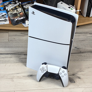Playstation 5 slim ps 5 (1 foto / 2)