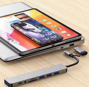USB, USB-c HUB, док-станция. (2 фото из 6)