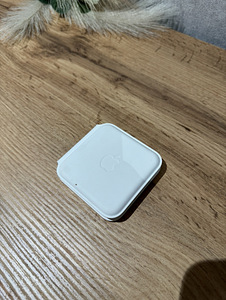 Зарядное устройство MagSafe Duo (1 фото из 4)