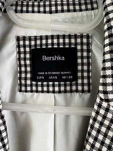 Пиджак Bershka (2 фото из 2)