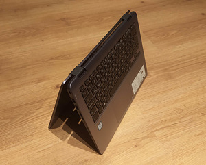 Asus VivoBook Flip 14" Notebook (2 foto / 4)