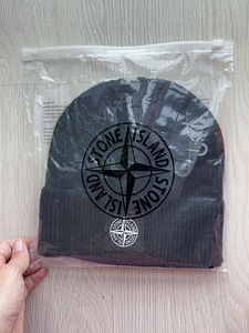 Stone island hat (4 foto / 4)