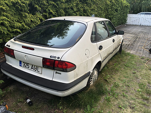 Saab 900. Старый (5 фото из 5)