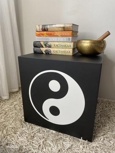 Interjööri kuubik Yin Yang, disainer erinevates suurustes (foto #1)