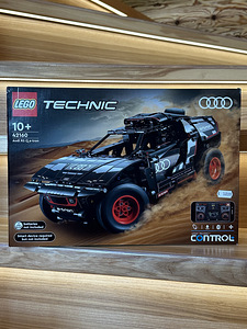 UUS AVAMATA KARBIS 42160 LEGO Technic Audi RS Q e-tron (1 foto / 2)