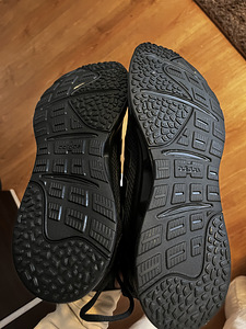 Uued Adidas tossud 46 suurus (2 foto / 5)