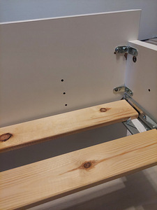 Voodi madratsi ja pealismadratsiga (8 foto / 8)