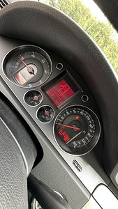 Volkswagen Passat (9 foto / 15)