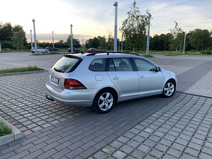 Volkswagen Golf VI variant 1.6 TDi 77kw (4 foto / 6)