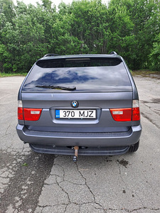 BMW X5 E53 (4 foto / 8)