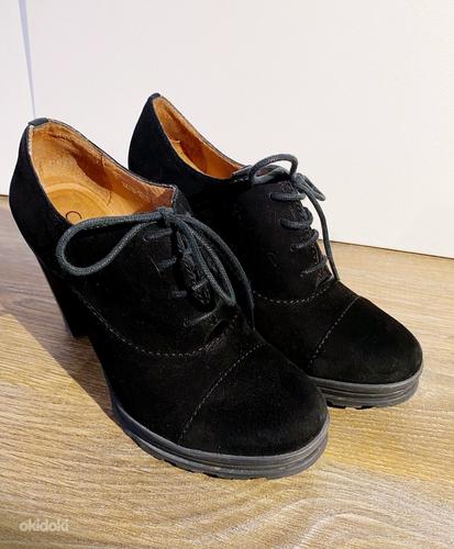 Женские туфли на каблуке/мини-сапожки (фото #1)