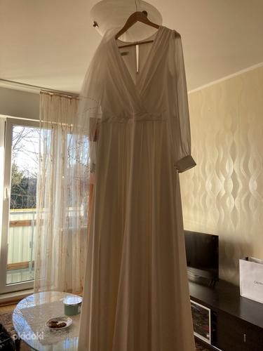 Свадебное платье размер 52, на рост 165-170см (фото #2)
