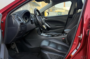 Mazda 6 (8 foto / 13)