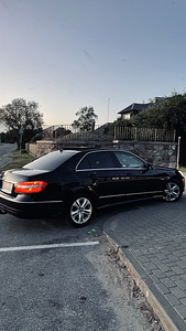 Mercedes Benz E250 2009 a (4 foto / 4)