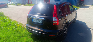Honda CR-V 2.2 idtec, 2010 (4 foto / 10)