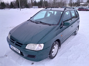 Mitsubishi Space Star (3 foto / 8)