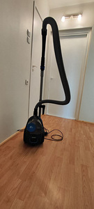 Philips PowerPro Compact FC9334/09 (2 foto / 3)
