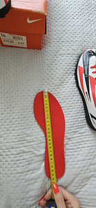 Laste jalgpallisaapad Nike (4 foto / 4)