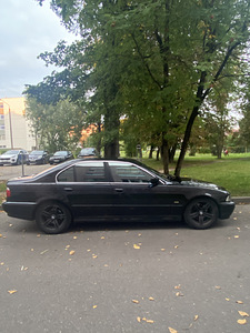 BMW 530i LPG 170kw (5 foto / 5)