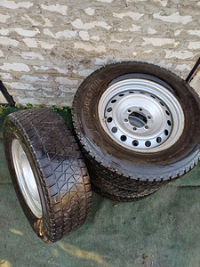 Rattad-Toyota Land Cruiser