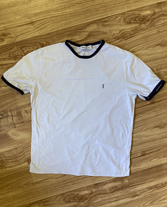 T-särk Yves Saint Laurent (1 foto / 1)