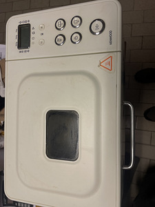 Хлебопечка Kenwood BM 350 (1 фото из 2)