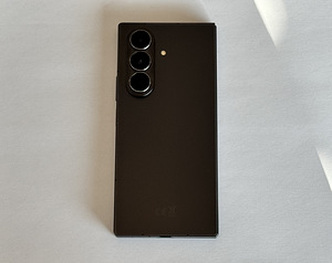 UUS Samsung Galaxy Fold7, 16 GB, 1 TB, must + garantii 2a (4 foto / 6)
