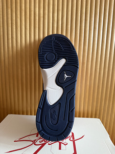 Nike air Jordan (4 foto / 4)