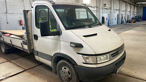 Iveco Daily (2 фото из 3)
