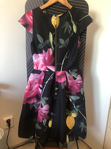 Женское платье ted Baker (4 фото из 6)