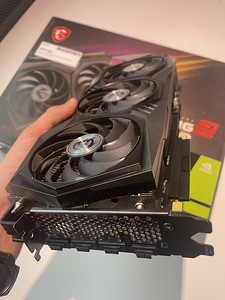RTX 3060 ti MSI gaming Z trio (3 foto / 7)