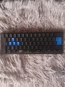 Ducky One 2 Mini RGB (Cherry MX Silent Red) (3 foto / 3)