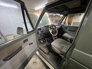 Mitsubishi Pajero 1 1987 (5 фото из 5)